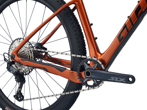 Giant XTC Advanced 29 2 vel. L Black/Amber Glow