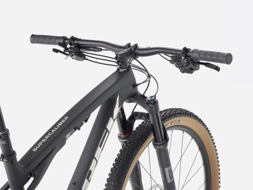 Trek Supercaliber SL 9.6 Gen 2 vel. L Matte Carbon/Gloss Black Splatter